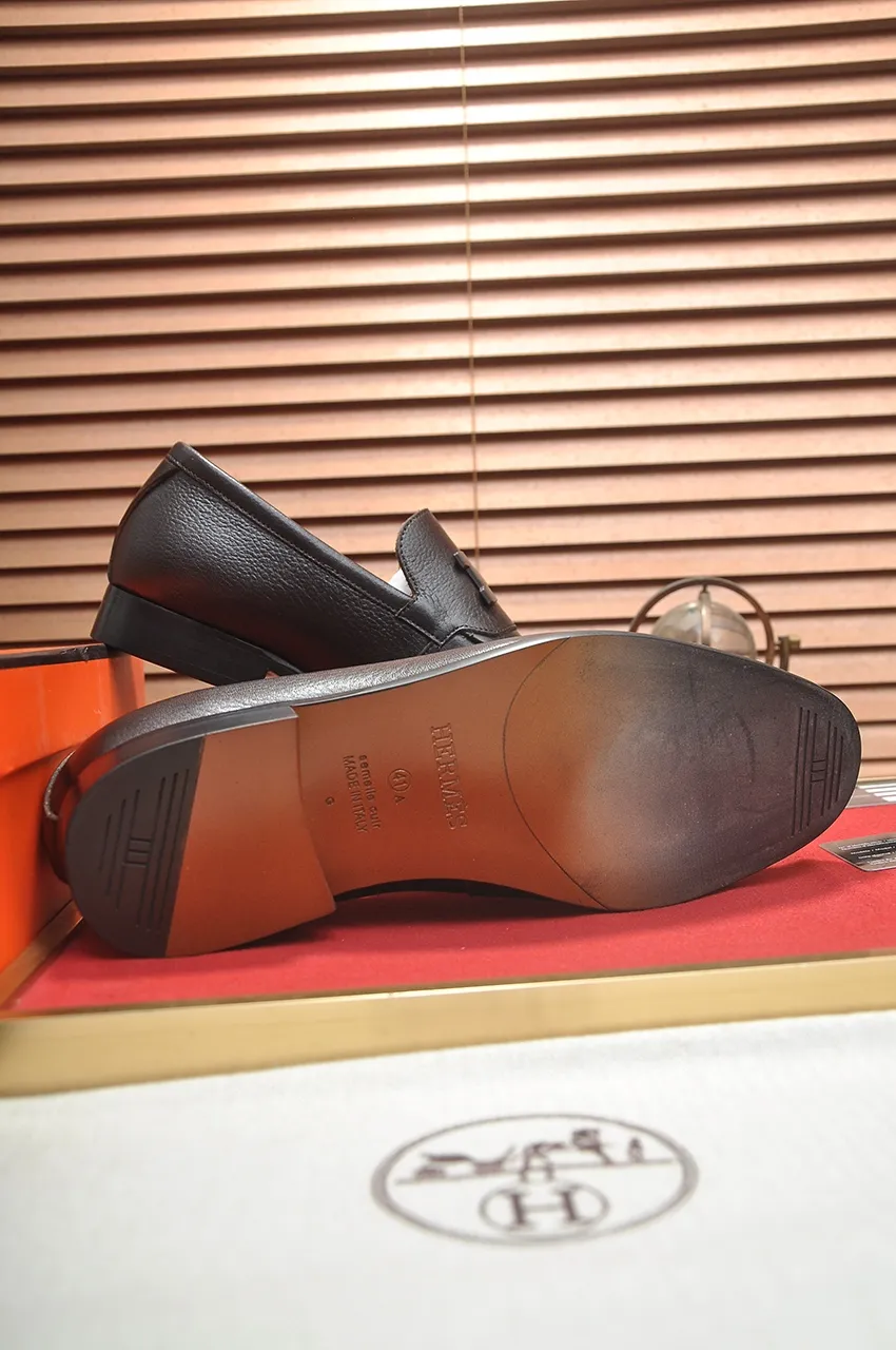 Men's shoes 💰500💶[HERMES] (cowhide lining)🍀Italian top luxury🍀He does not pursue novel styles and gorgeous colors, but attracts the favor of successful men with his flawless, elegant and classic style! This very, very comfortable, simple and stable style makes it easy to match any style! The pattern is absolutely 1:1 refined from the original case, and we strive for excellence in materials, imported cowhide + cowhide lining💪💪💪extraordinary texture👍! .Black brown code number: 38 to 45 (45 customized)